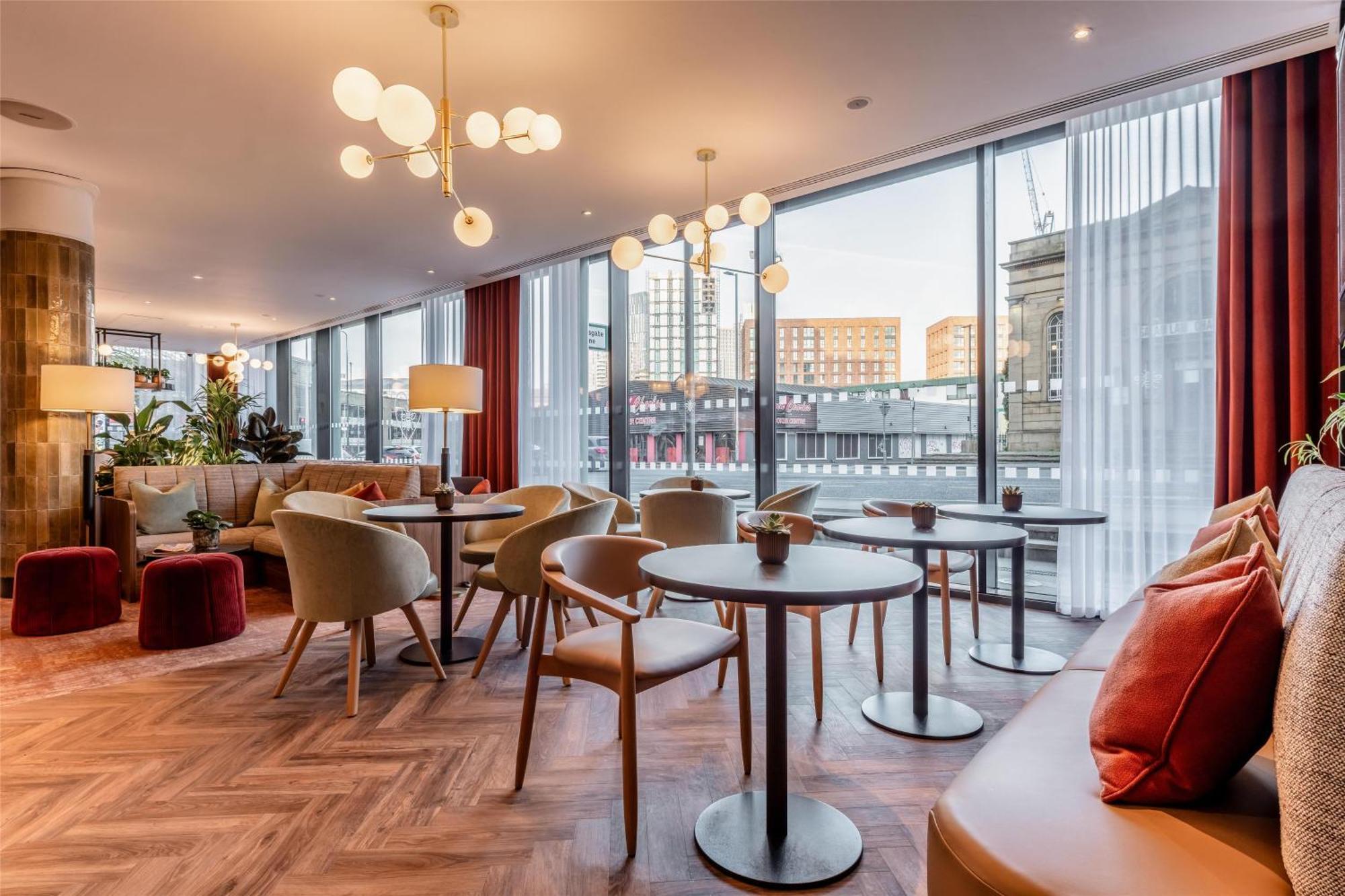Radisson Hotel Manchester City Centre, A Verified Net Zero Hotel Kültér fotó