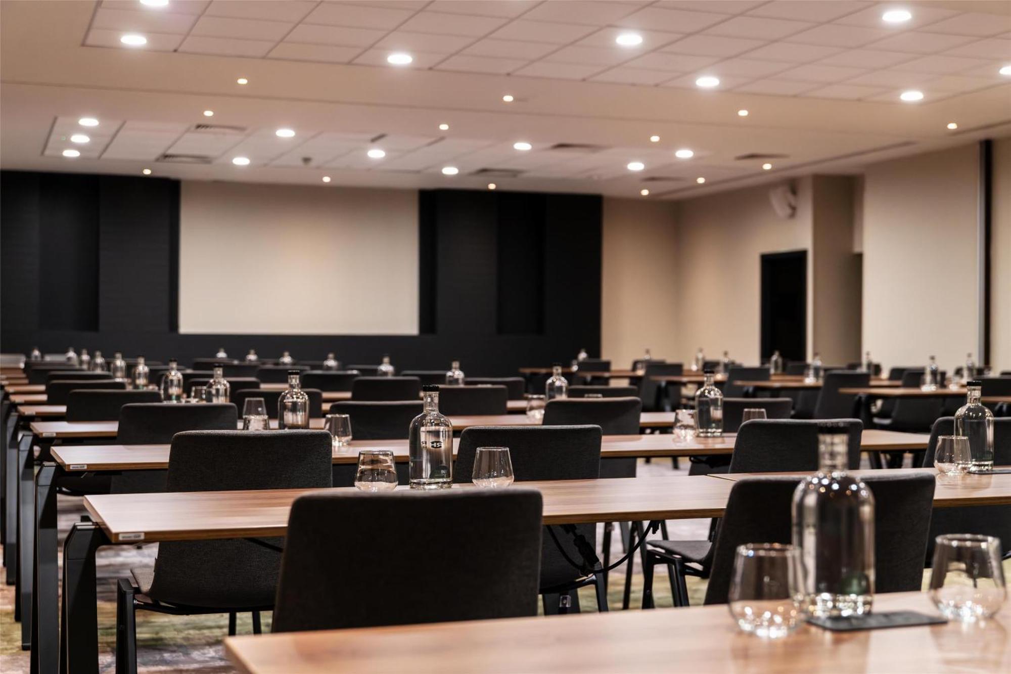 Radisson Hotel Manchester City Centre, A Verified Net Zero Hotel Kültér fotó