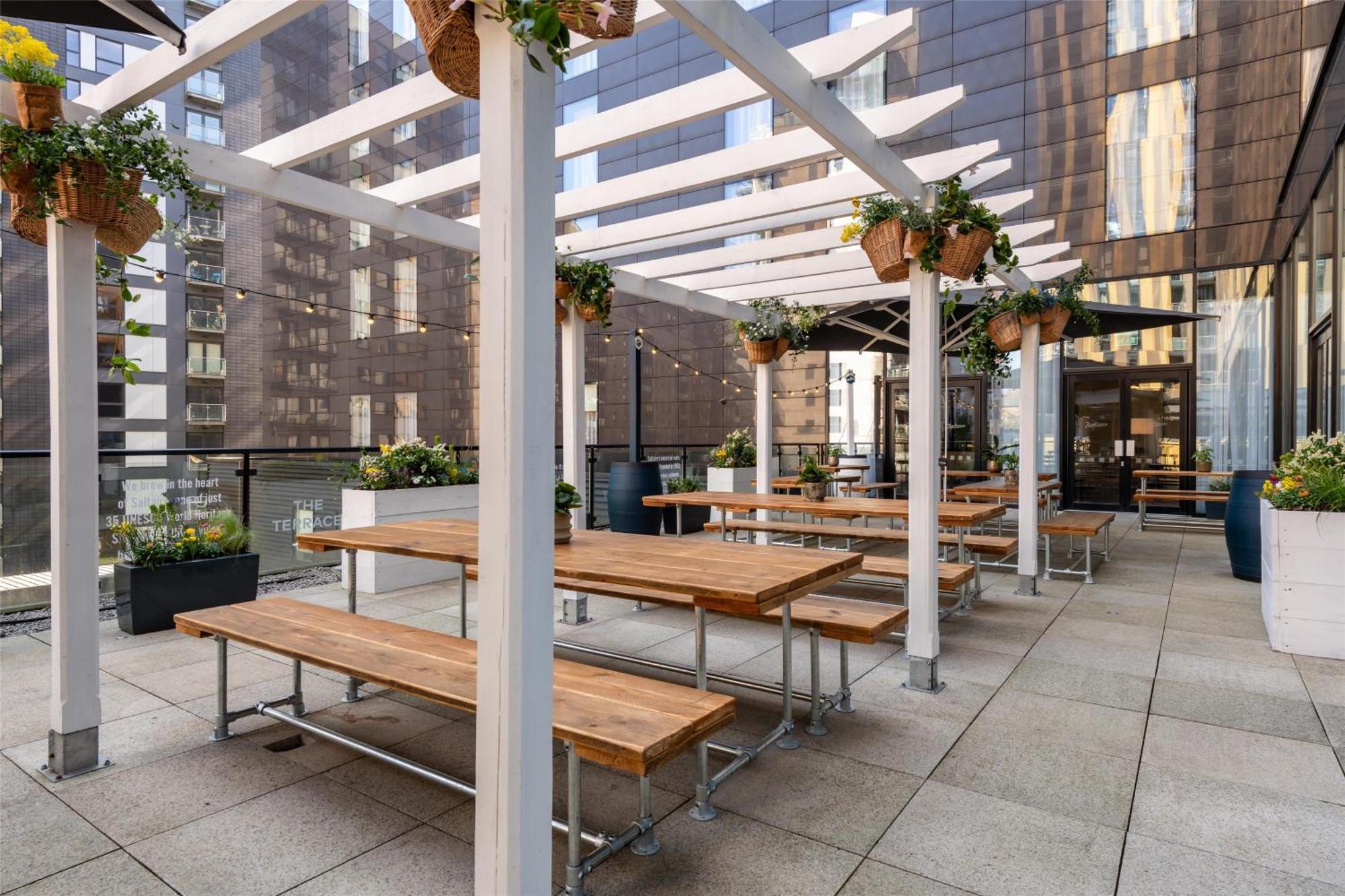 Radisson Hotel Manchester City Centre, A Verified Net Zero Hotel Kültér fotó
