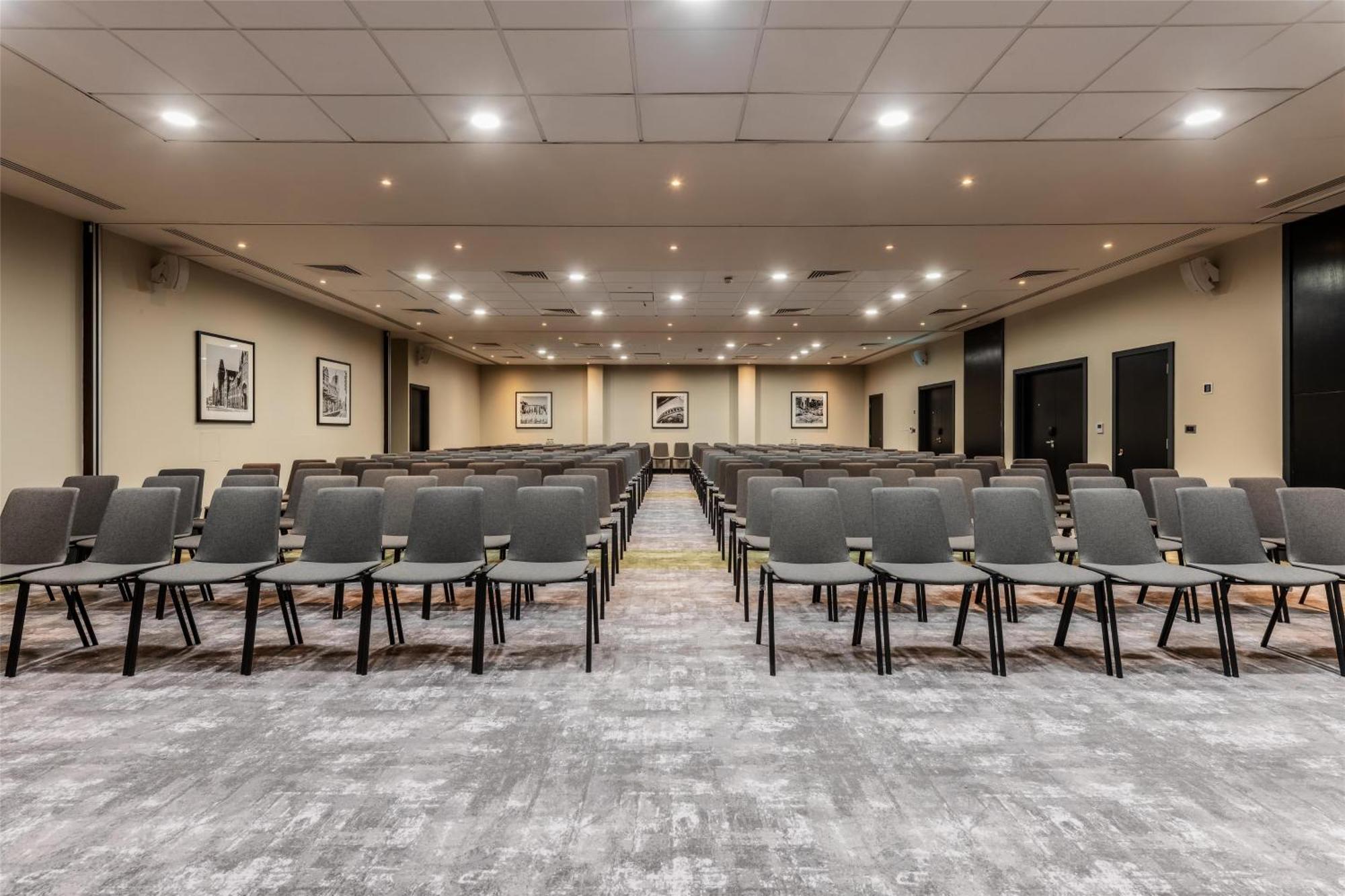 Radisson Hotel Manchester City Centre, A Verified Net Zero Hotel Kültér fotó